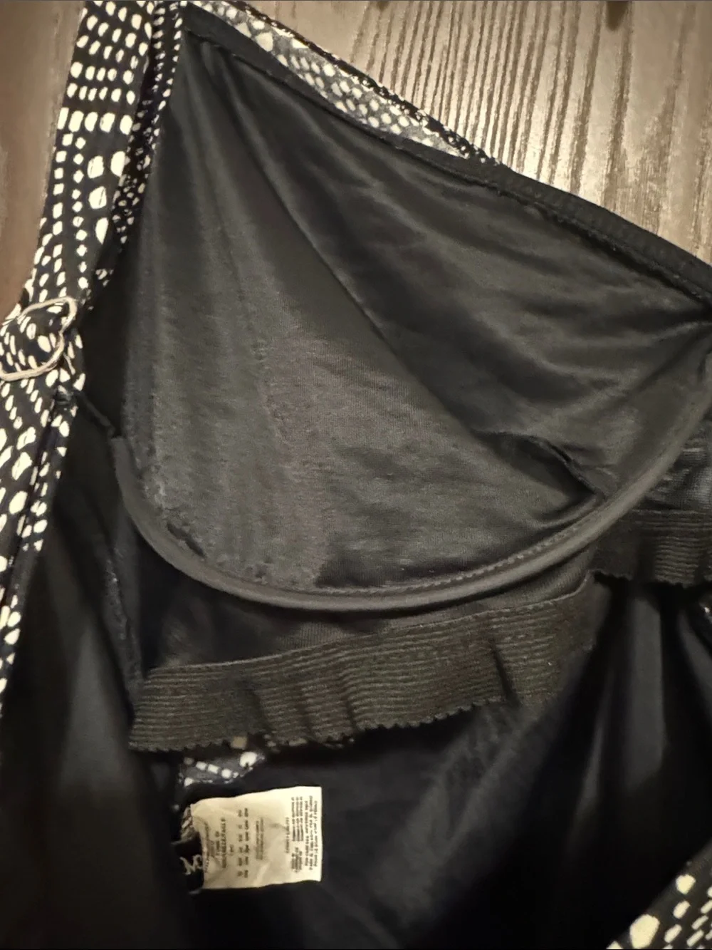 MIRACLESUIT Size 24W Black Polka Dot Underwire Tankini Swimsuit Top EUC